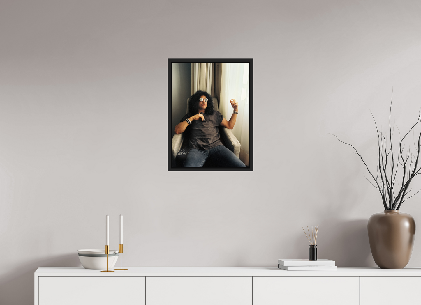 40 x 54,1 cm, Floater Frame | Black Matte Slash 03