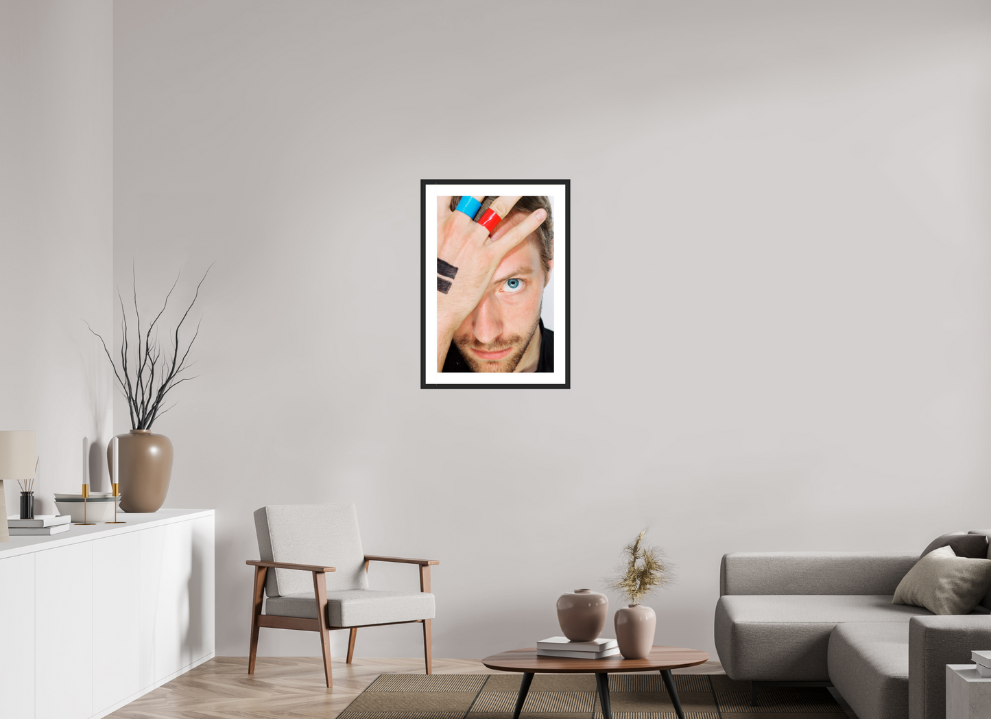 50 x 75 cm, Wood Frame with Passe-Partout | Black Matte Chris Martin - Coldplay 04