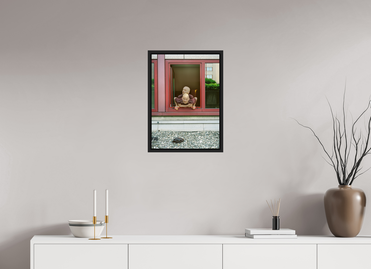 40 x 55,6 cm, Floater Frame | Black Matte Moby 01