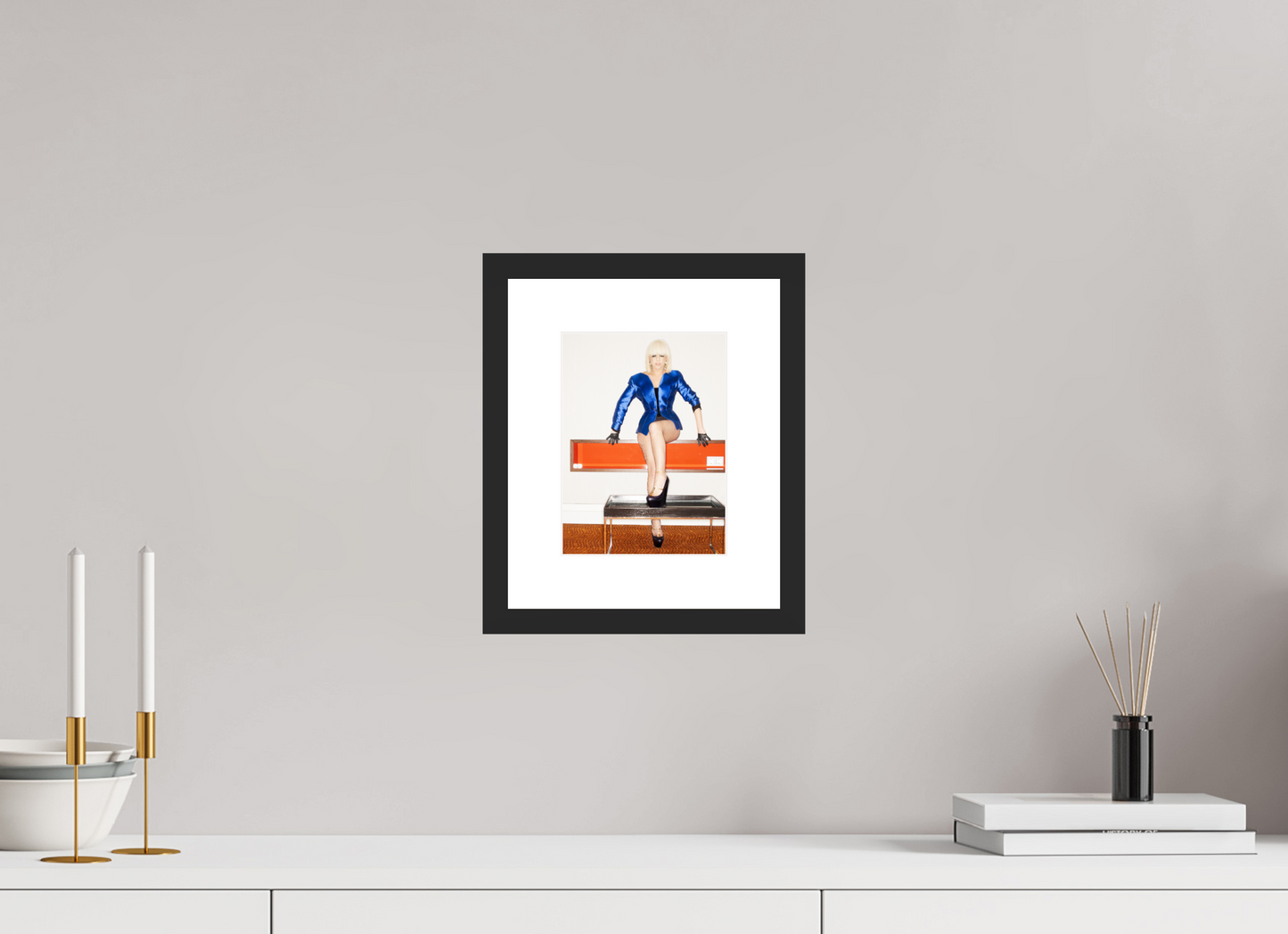 15 x 20 cm, Wood Frame with Passe-Partout | Black Matte Lady Gaga 07