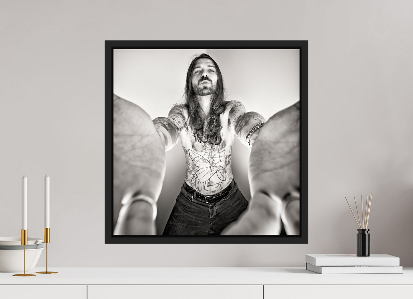 50 x 50 cm, Floater Frame | Black Matte Simon Neil - Biffy Clyro 02