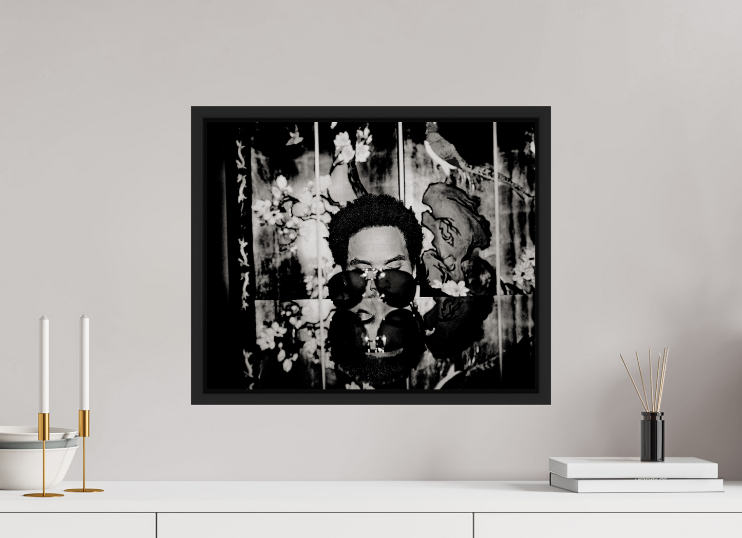 49,1 x 40 cm, Floater Frame | Black Matte Lenny Kravitz 04