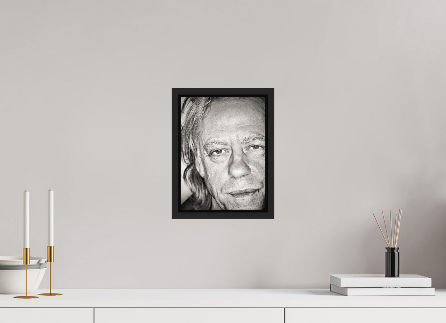 21 x 28 cm, Floater Frame | Black Matte Bob Geldof 04