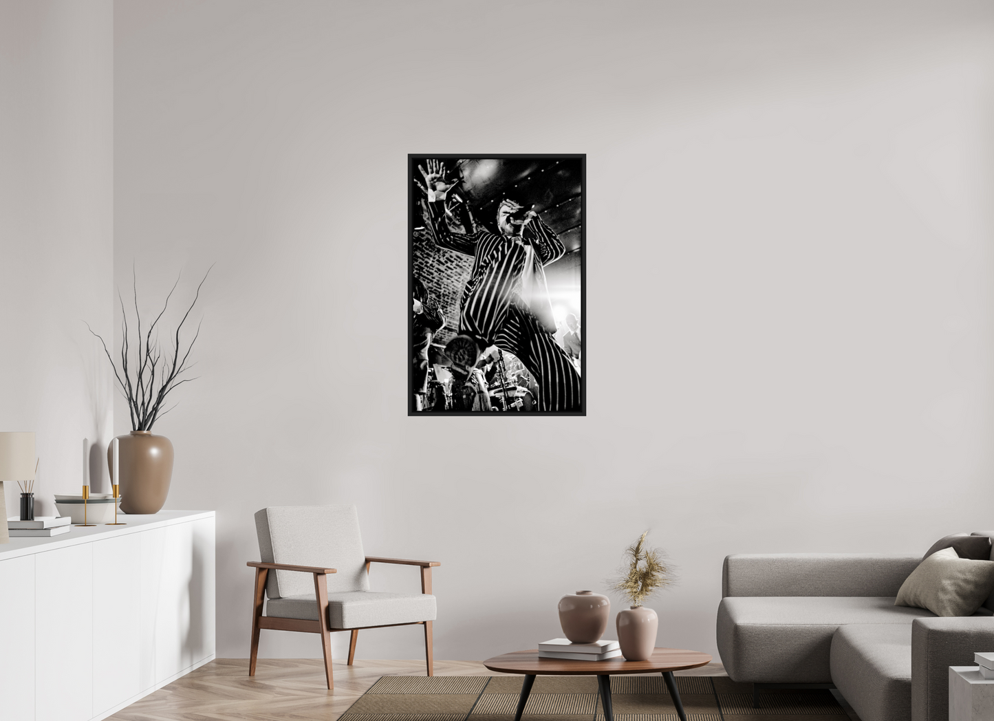 70 x 105 cm, Floater Frame | Black Matte Peter Fox - Seeed Live 01