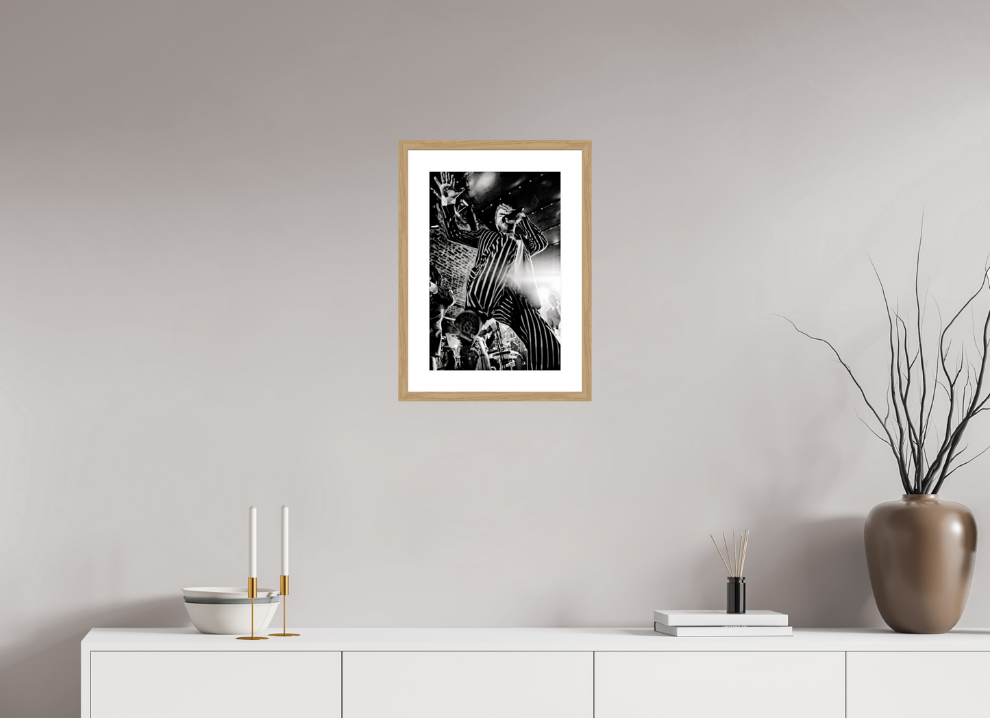 30 x 45 cm, Wood Frame with Passe-Partout | Oak Peter Fox - Seeed Live 01