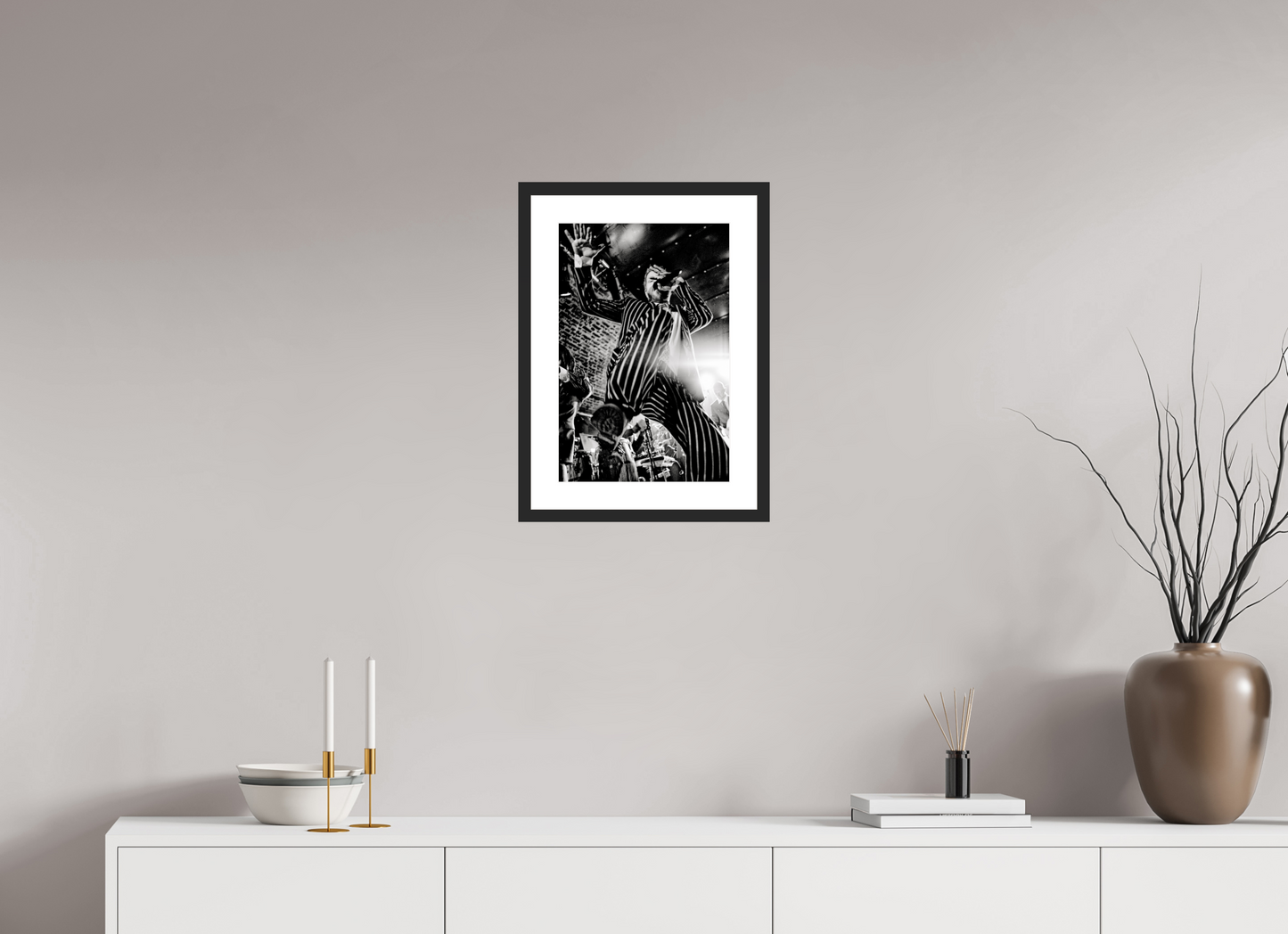 30 x 45 cm, Wood Frame with Passe-Partout | Black Matte Peter Fox - Seeed Live 01