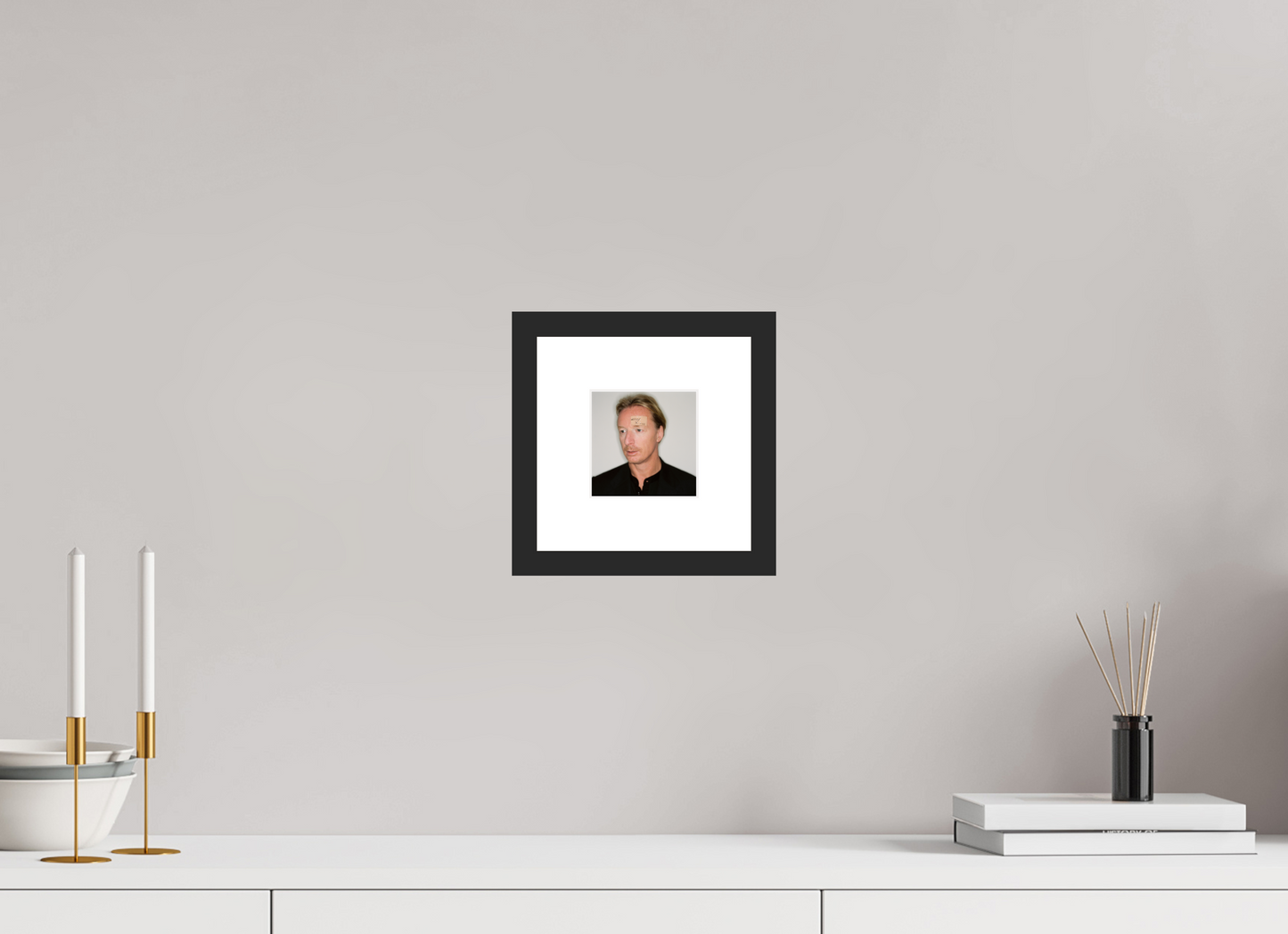 10 x 10 cm, Wood Frame with Passe-Partout | Black Matte DJ Hell 02