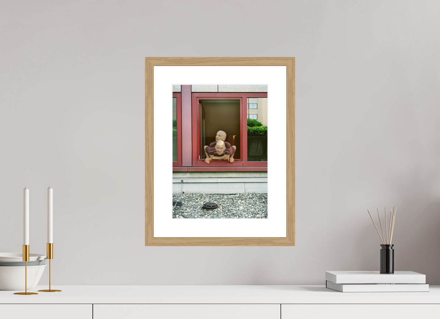 25 x 34,8 cm, Wood Frame with Passe-Partout | Oak Moby 01