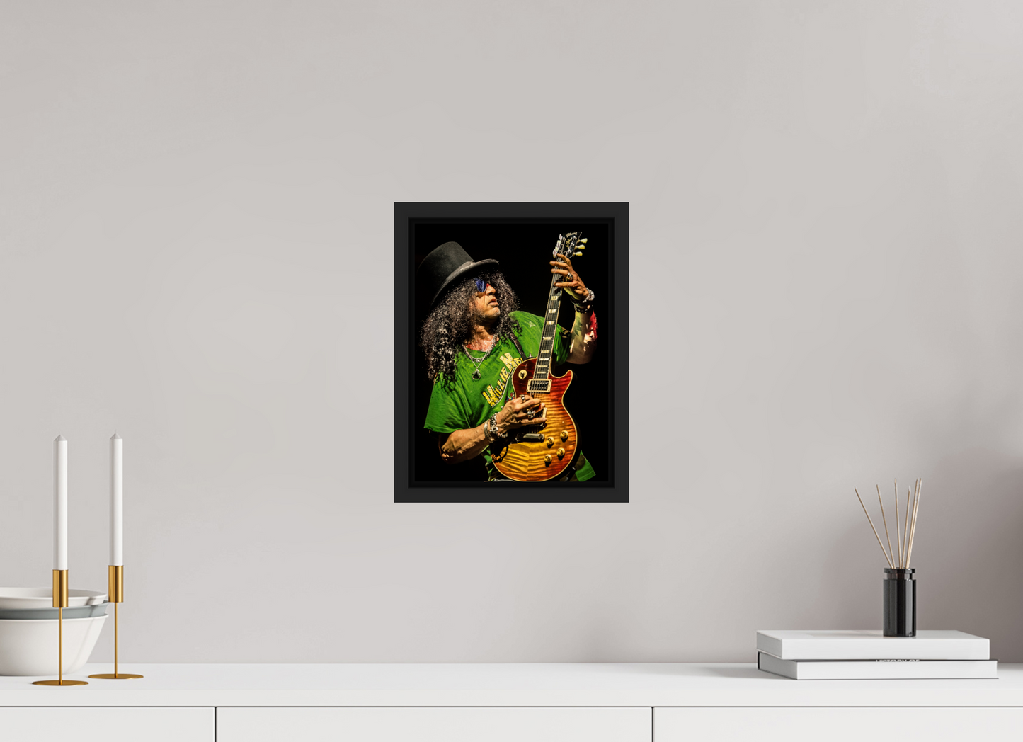 21 x 28 cm, Floater Frame | Black Matte Slash 11