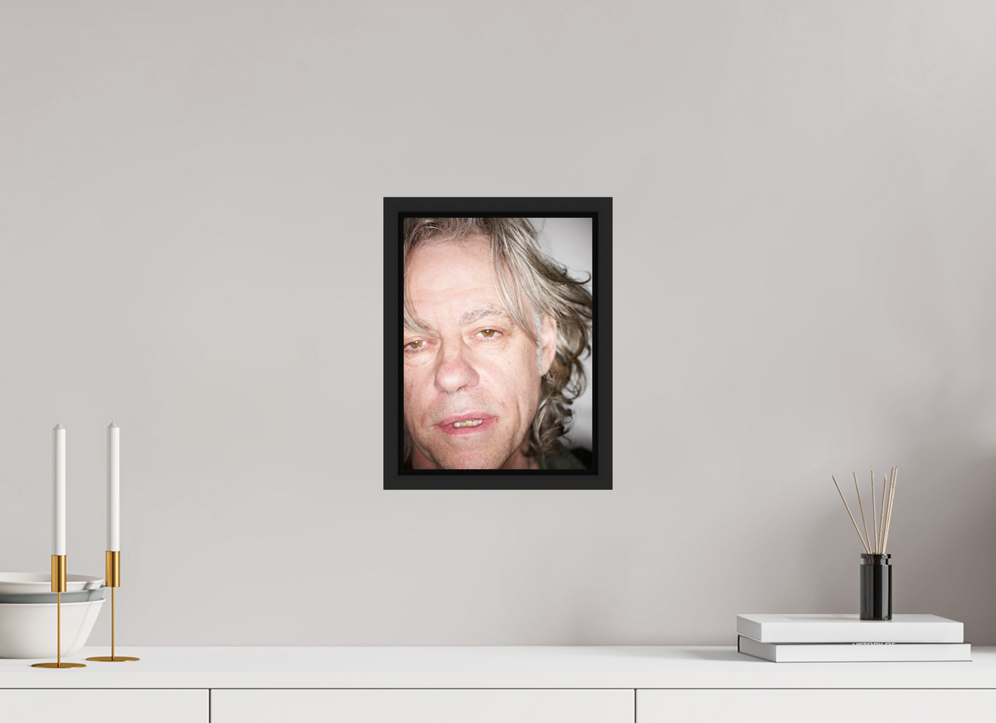 21 x 28 cm, Floater Frame | Black Matte Bob Geldof 03