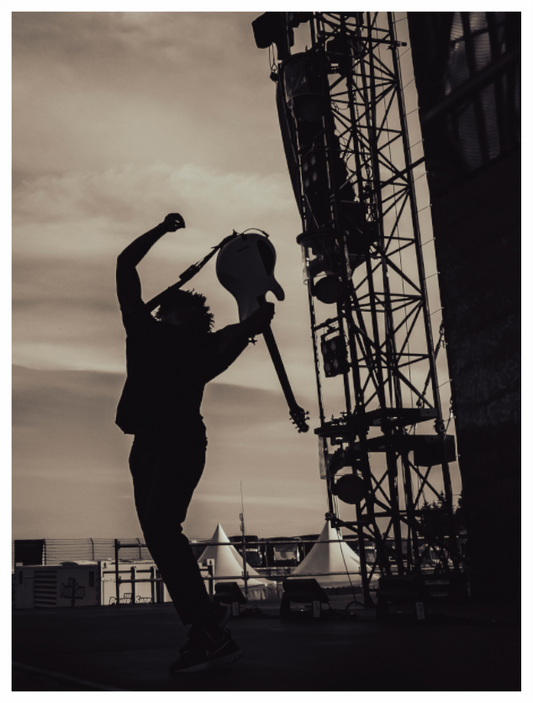 Main image Fever 333 Live 01