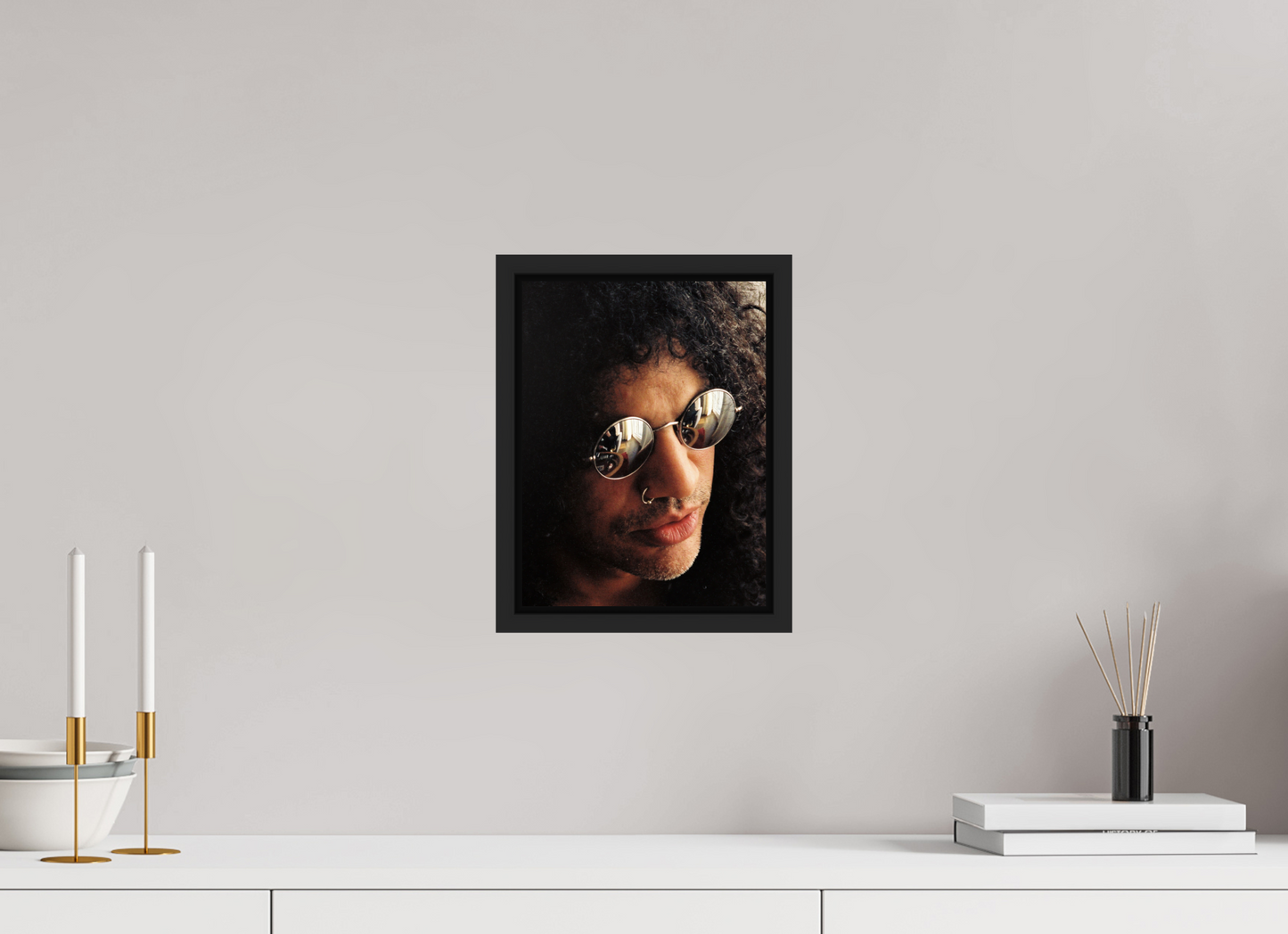21 x 28 cm, Floater Frame | Black Matte Slash 04