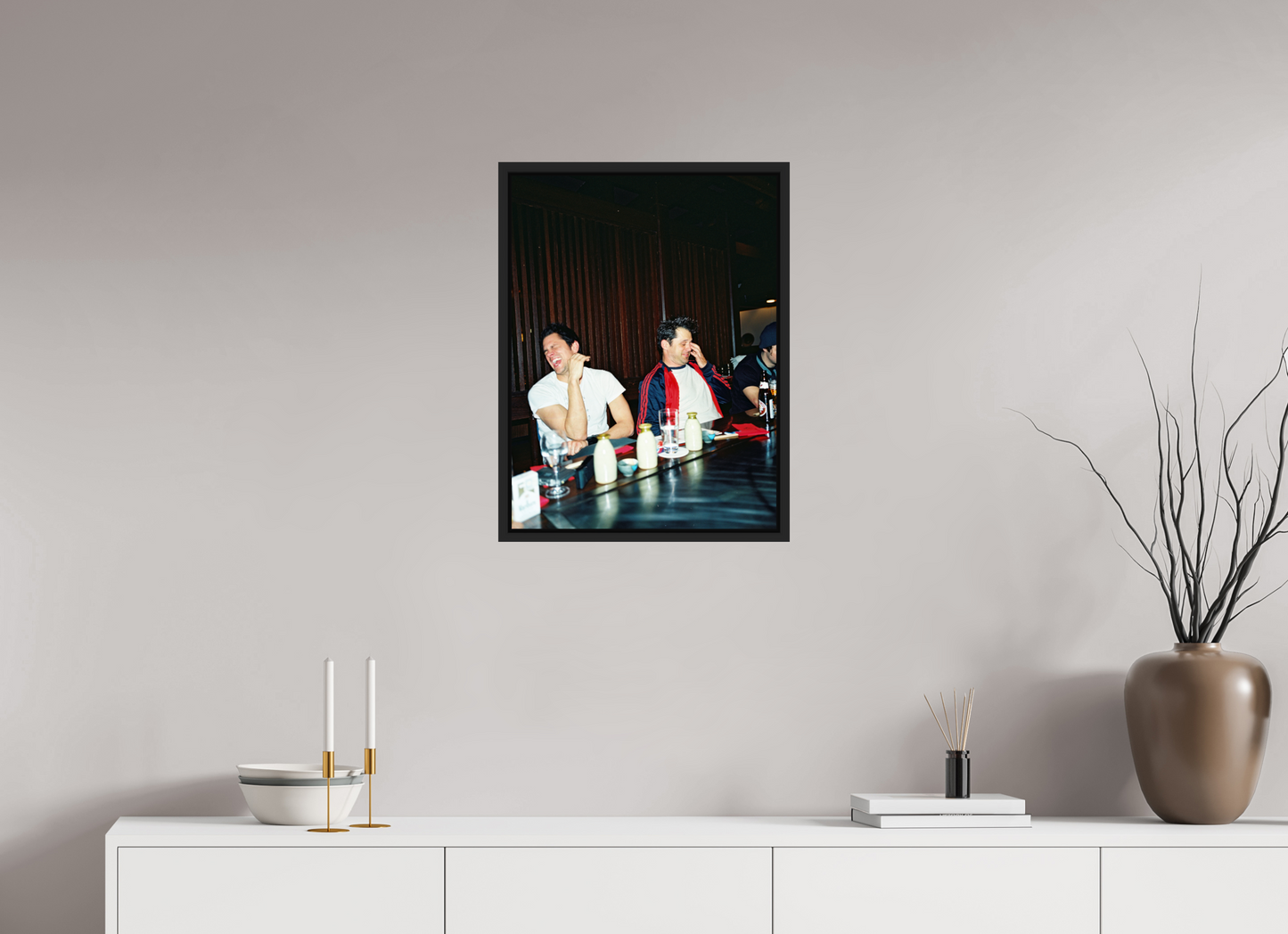 45 x 60 cm, Floater Frame | Black Matte Johnny Knoxville - Jackass 01