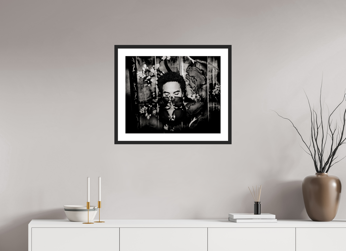 61,3 x 50 cm, Wood Frame with Passe-Partout | Black Matte Lenny Kravitz 01