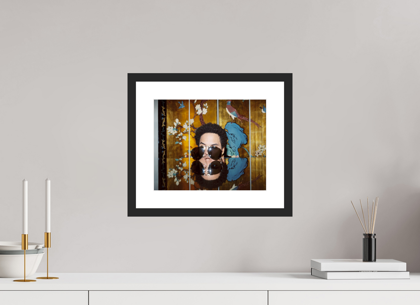 30,7 x 25 cm, Wood Frame with Passe-Partout | Black Matte Lenny Kravitz 05