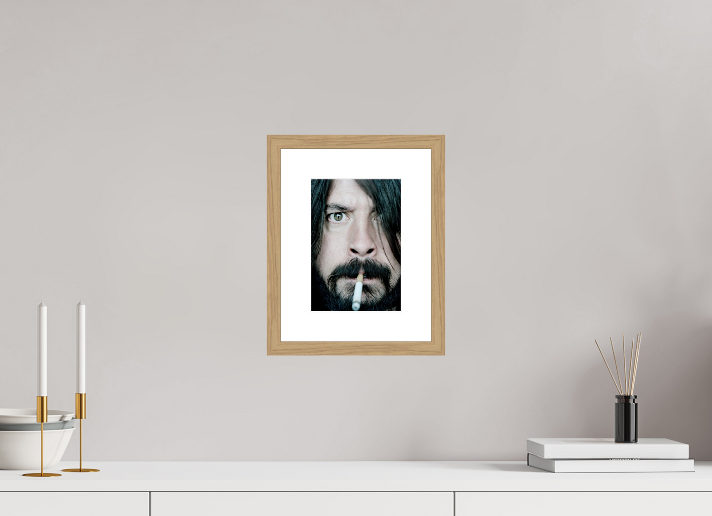15 x 21,6 cm, Wood Frame with Passe-Partout | Oak Dave Grohl - Foo Fighters 01