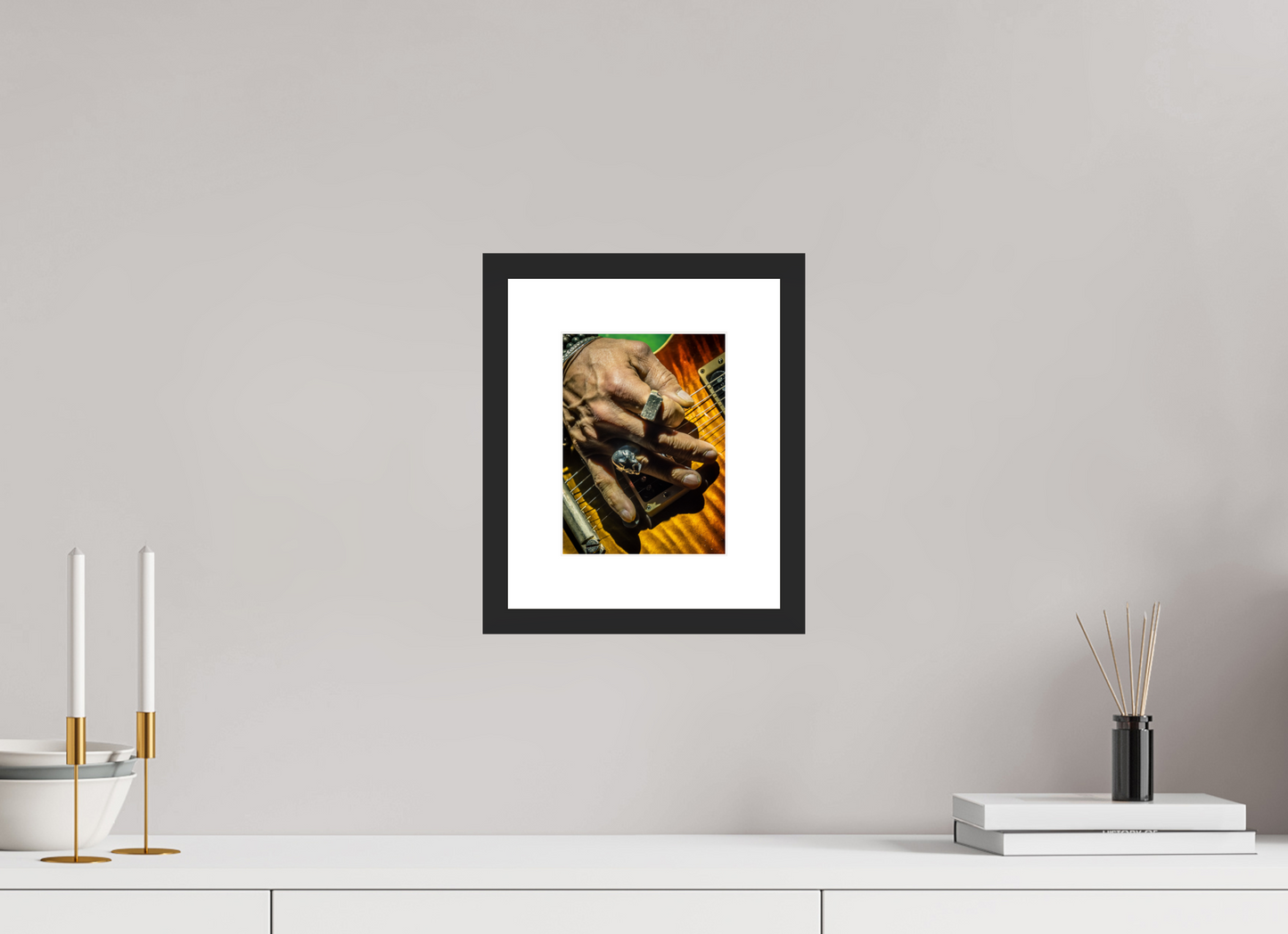 15 x 20 cm, Wood Frame with Passe-Partout | Black Matte Slash 08