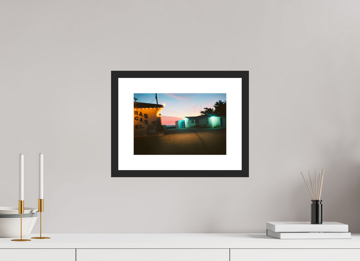 29,6 x 20 cm, Wood Frame with Passe-Partout | Black Matte USA - Agfa Clack 02