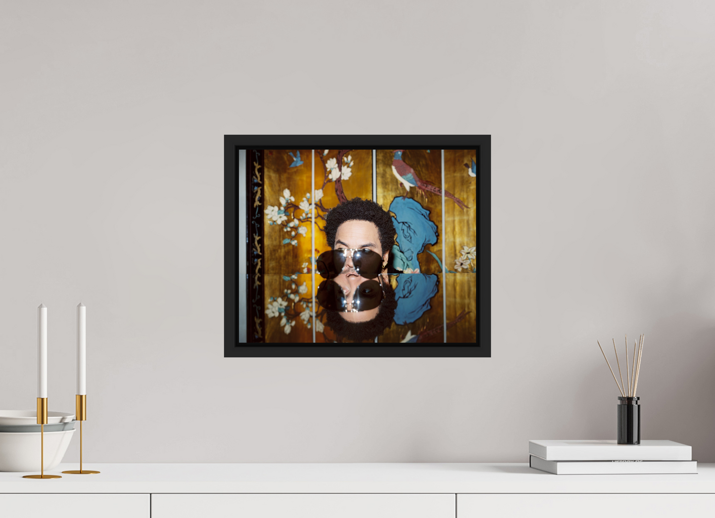 36,8 x 30 cm, Floater Frame | Black Matte Lenny Kravitz 05
