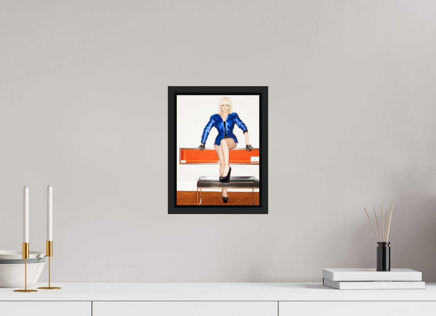 21 x 28 cm, Floater Frame | Black Matte Lady Gaga 07