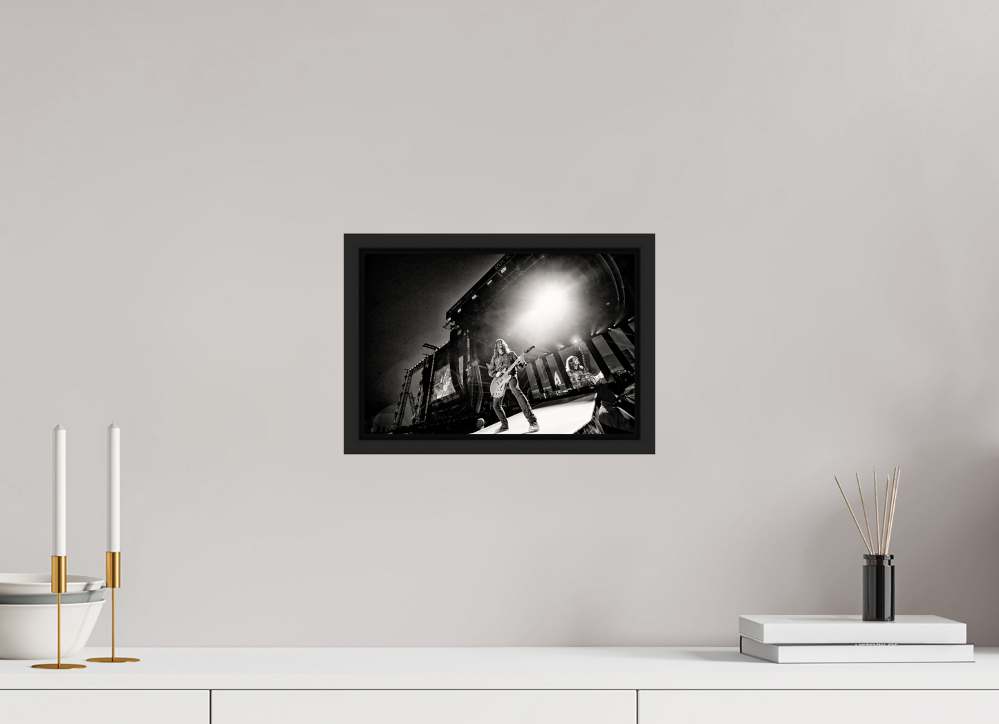 30 x 20 cm, Floater Frame | Black Matte Dave Grohl - Foo Fighters Live 07