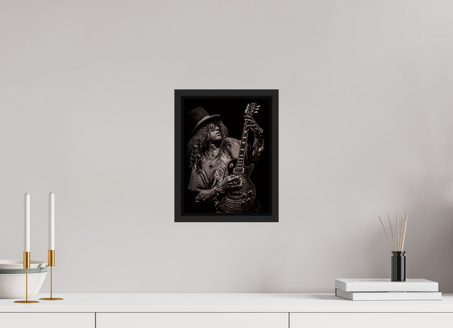 21 x 28 cm, Floater Frame | Black Matte Slash 12