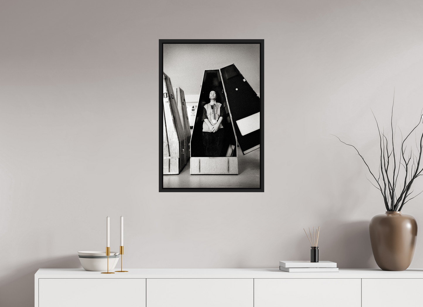 50 x 74,5 cm, Floater Frame | Black Matte Nigel Kennedy 01