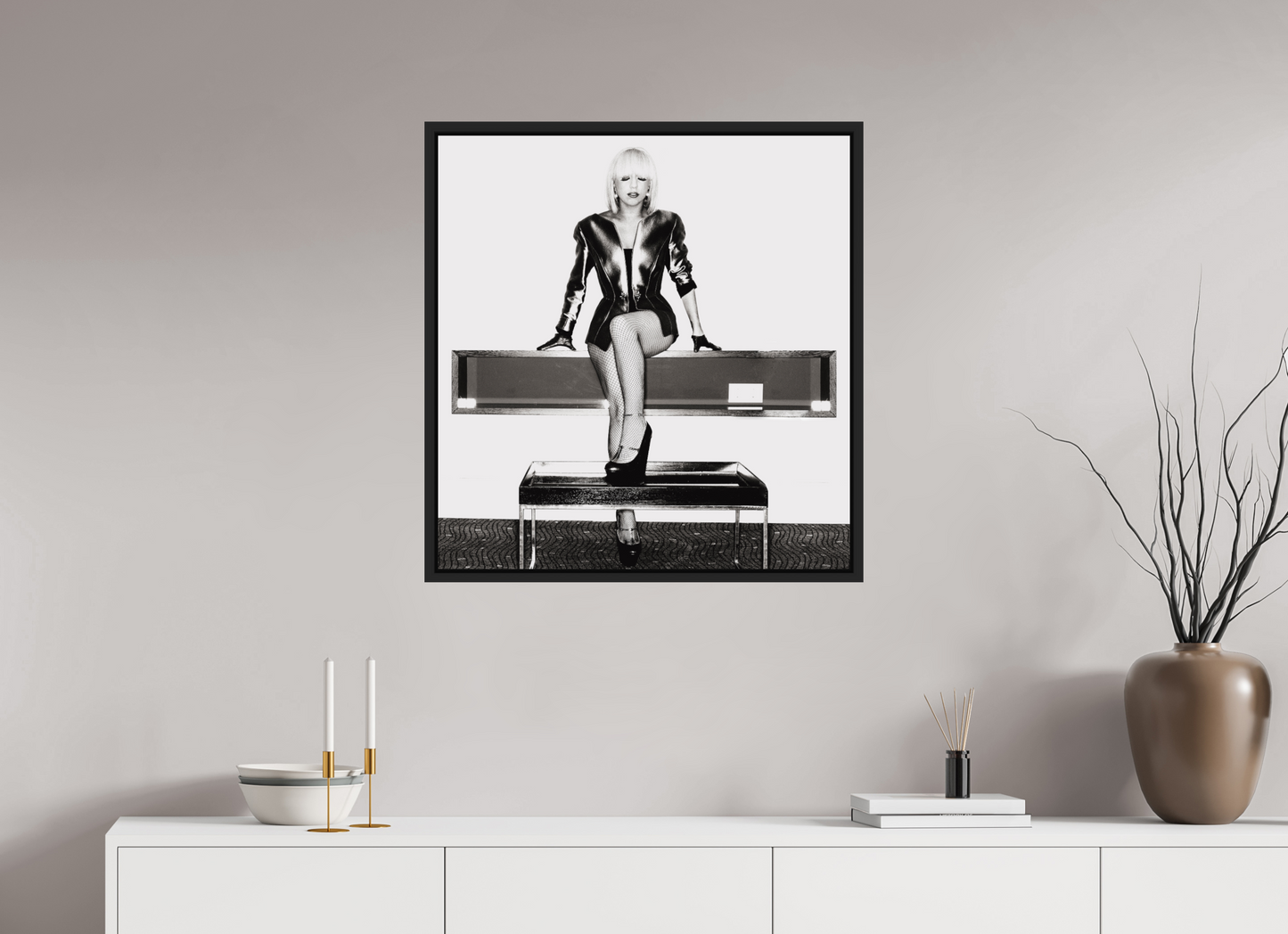 70 x 73,7 cm, Floater Frame | Black Matte Lady Gaga 06