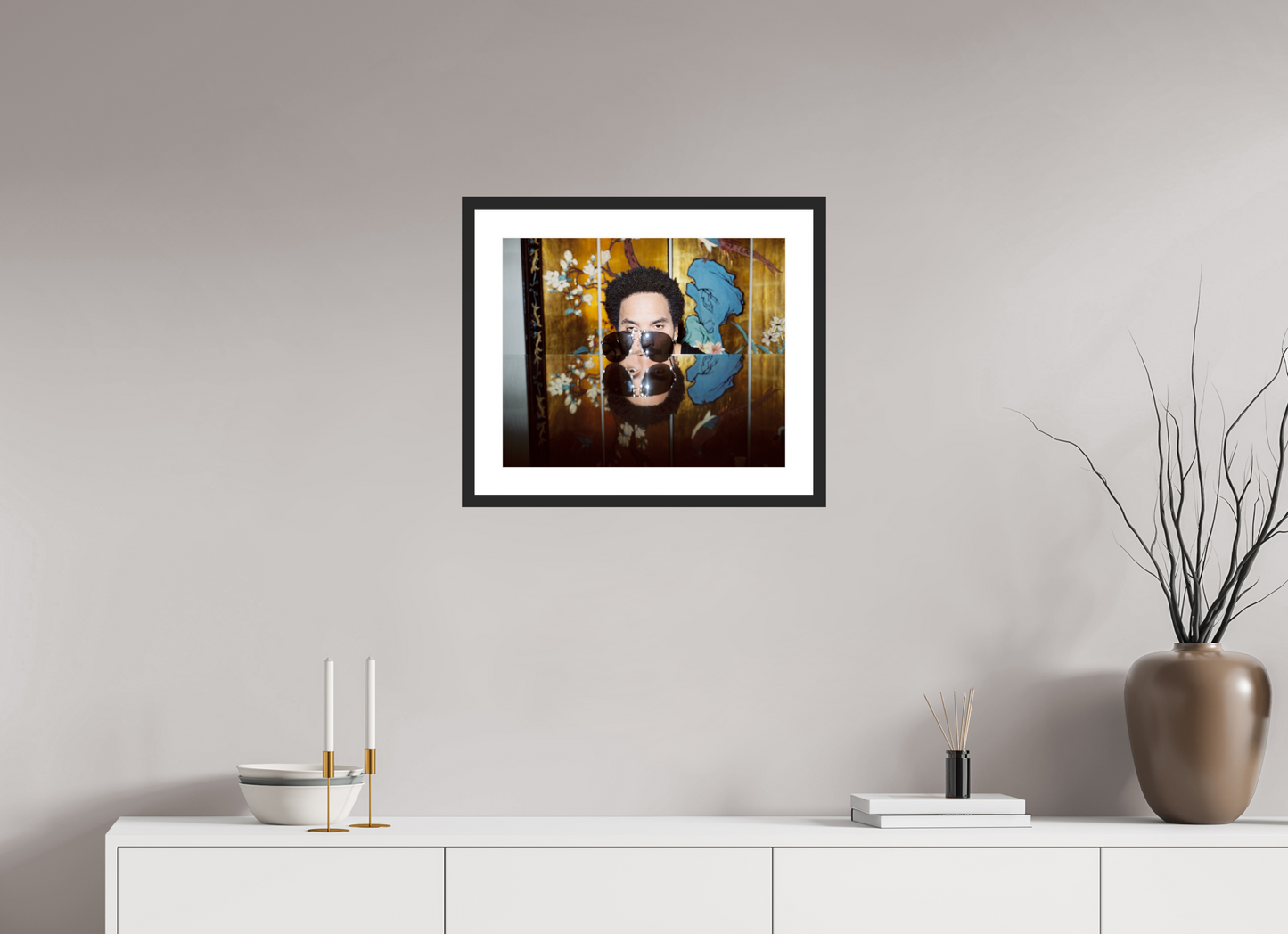 49,1 x 40 cm, Wood Frame with Passe-Partout | Black Matte Lenny Kravitz 02