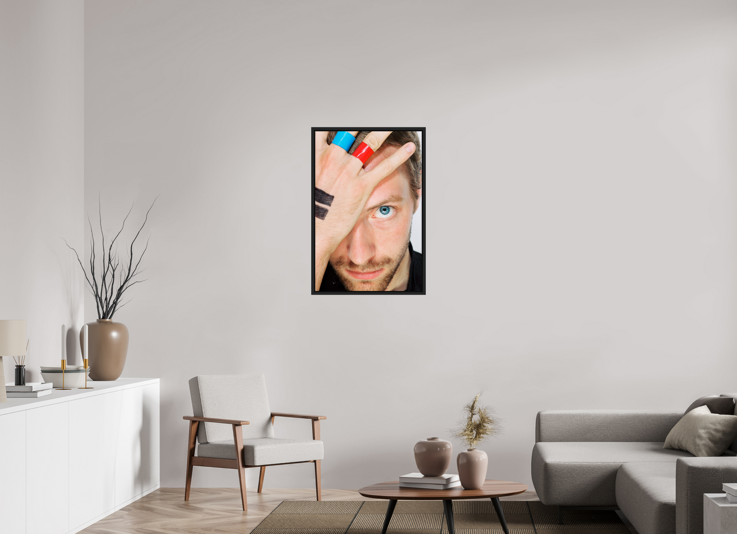 60 x 90 cm, Floater Frame | Black Matte Chris Martin - Coldplay 04