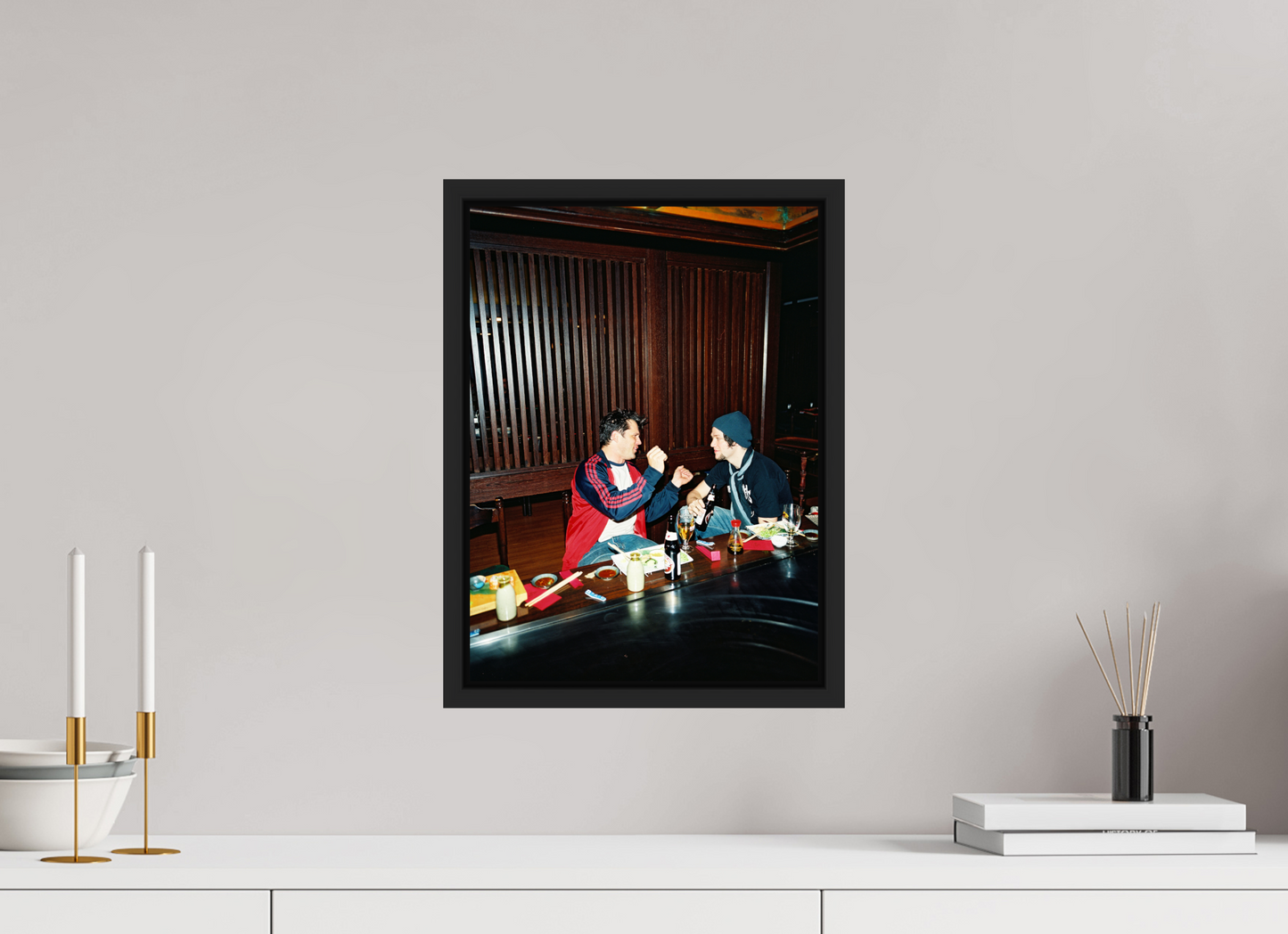 30 x 40,9 cm, Floater Frame | Black Matte Johnny Knoxville - Jackass 02