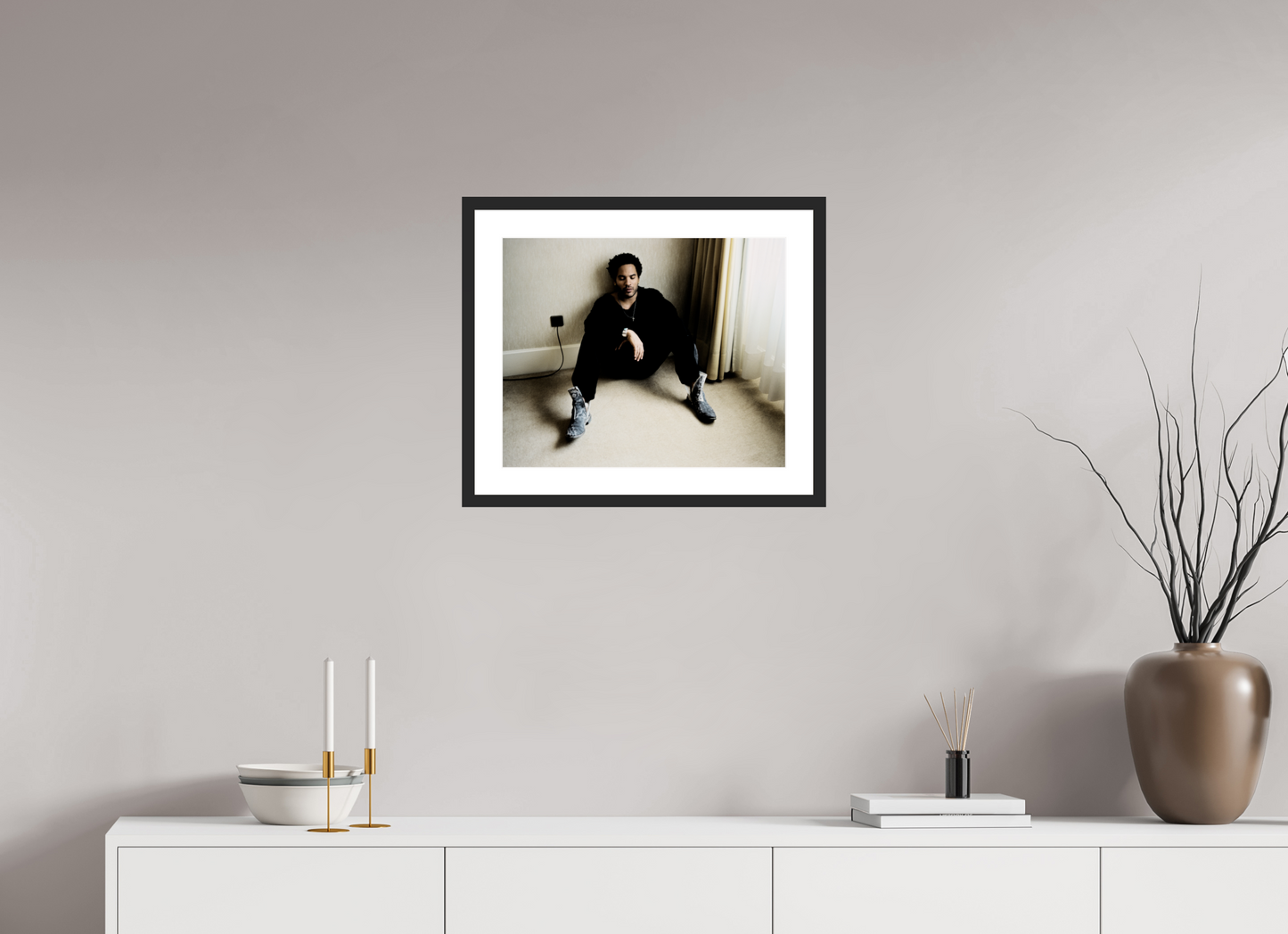 49,1 x 40 cm, Wood Frame with Passe-Partout | Black Matte Lenny Kravitz 07