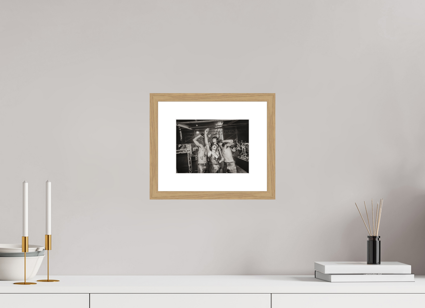 20 x 15 cm, Wood Frame with Passe-Partout | Oak Måneskin 02