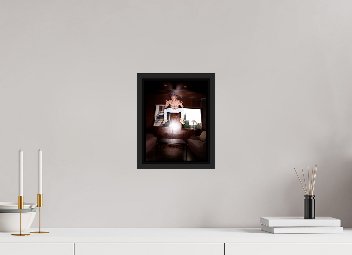 20 x 25,7 cm, Floater Frame | Black Matte Flea - Red Hot Chili Peppers 02