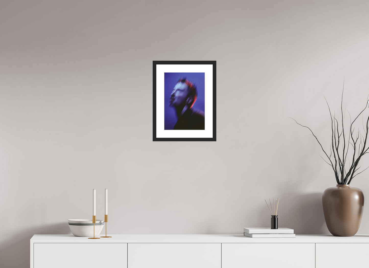 25 x 35 cm, Wood Frame with Passe-Partout | Black Matte Thom Yorke - Radiohead 01