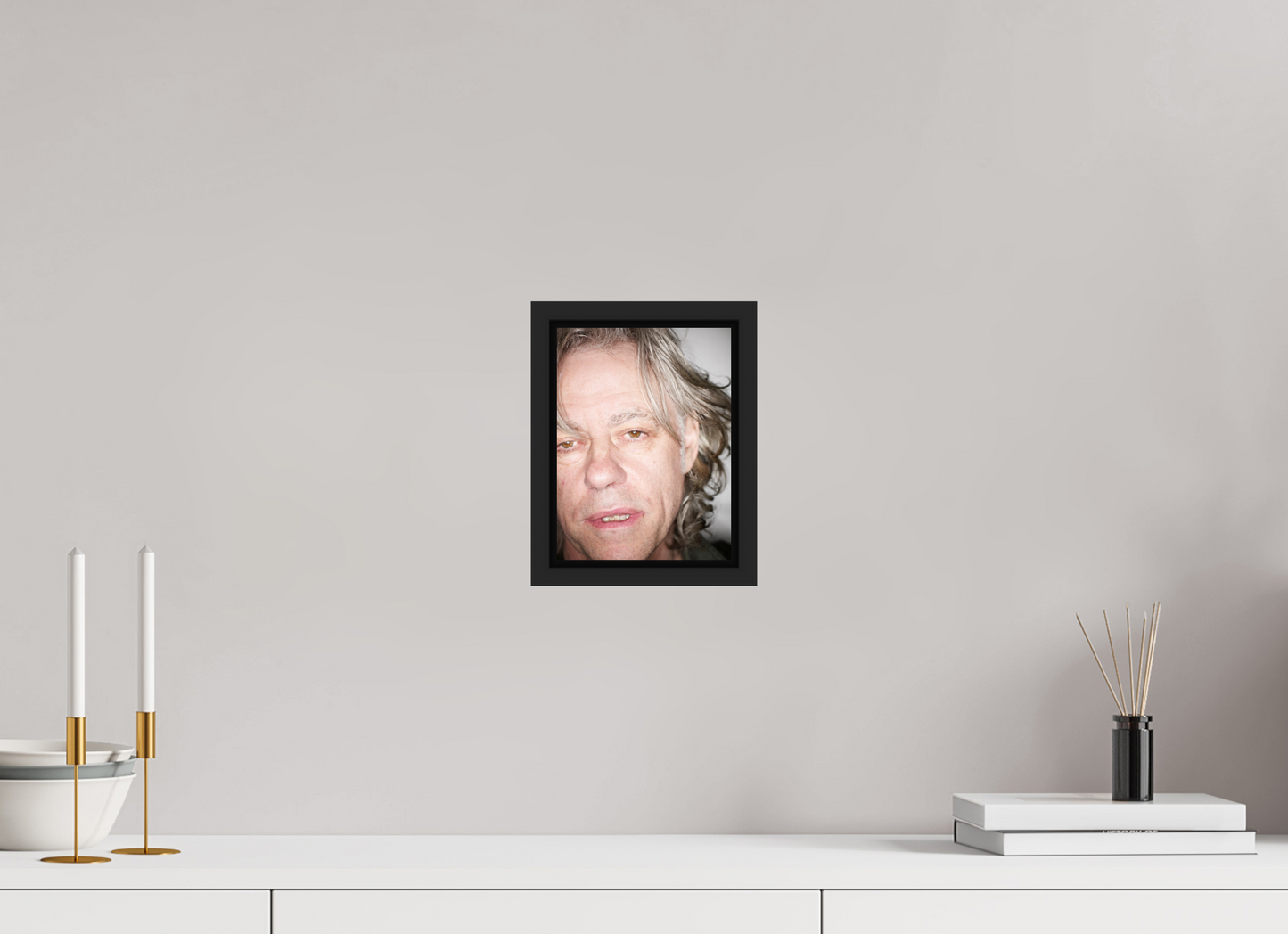 15 x 20 cm, Floater Frame | Black Matte Bob Geldof 03