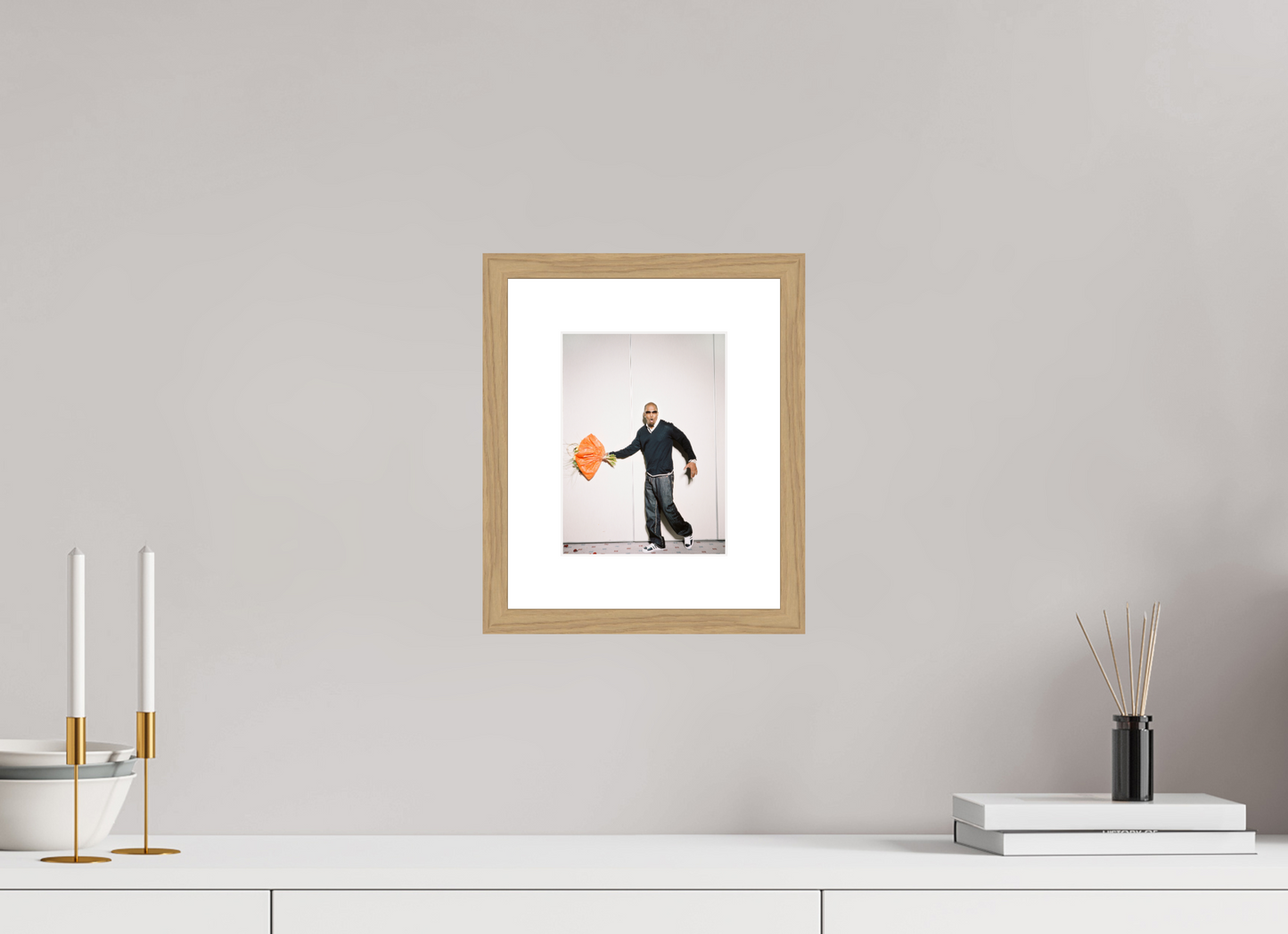 15 x 20 cm, Wood Frame with Passe-Partout | Oak Jamie Foxx 01