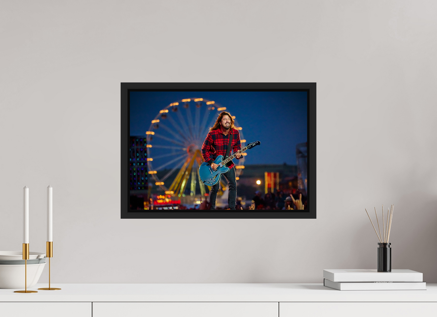 45 x 30 cm, Floater Frame | Black Matte Dave Grohl - Foo Fighters Live 01