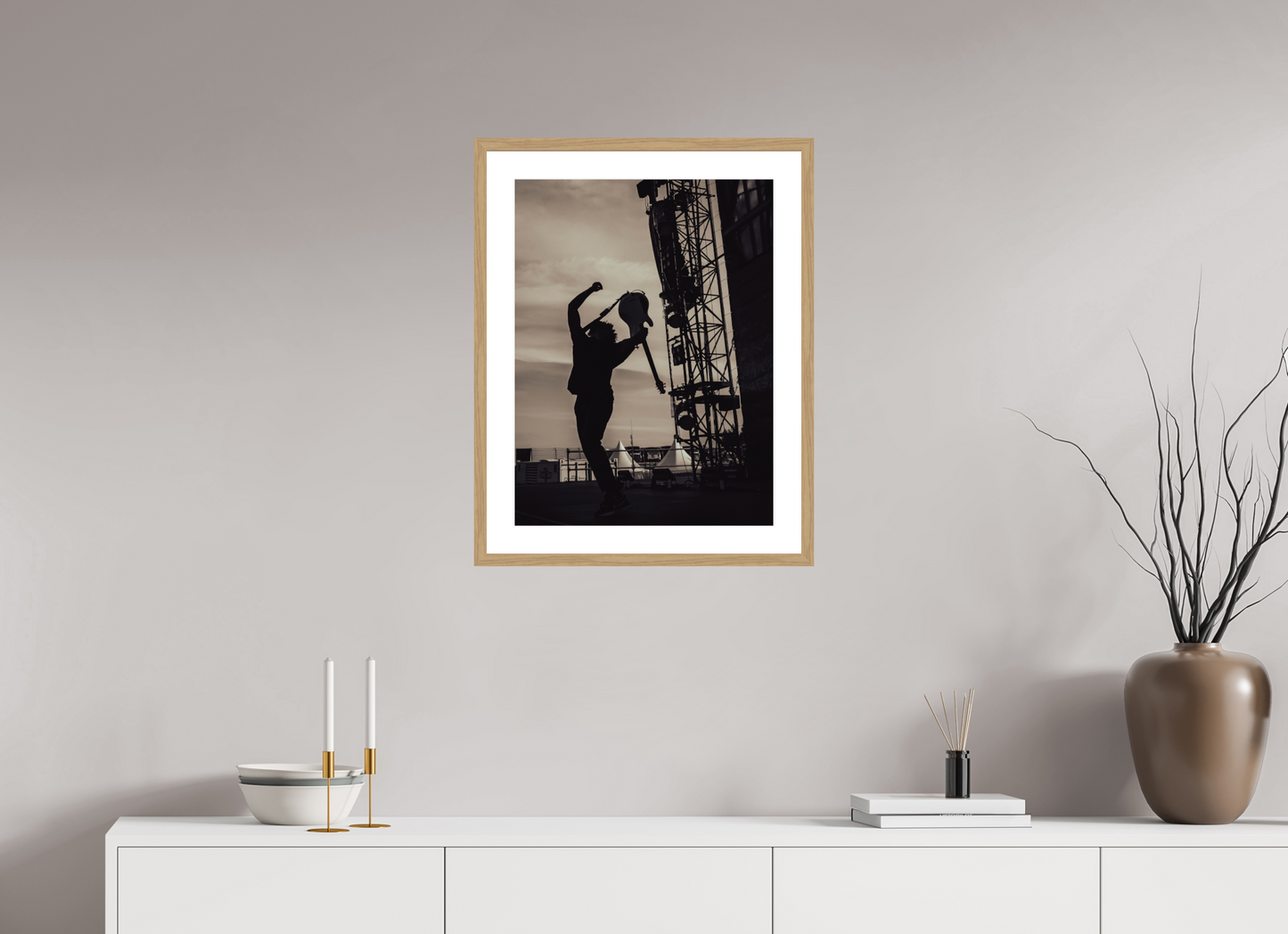45 x 60 cm, Wood Frame with Passe-Partout | Oak Fever 333 Live 01