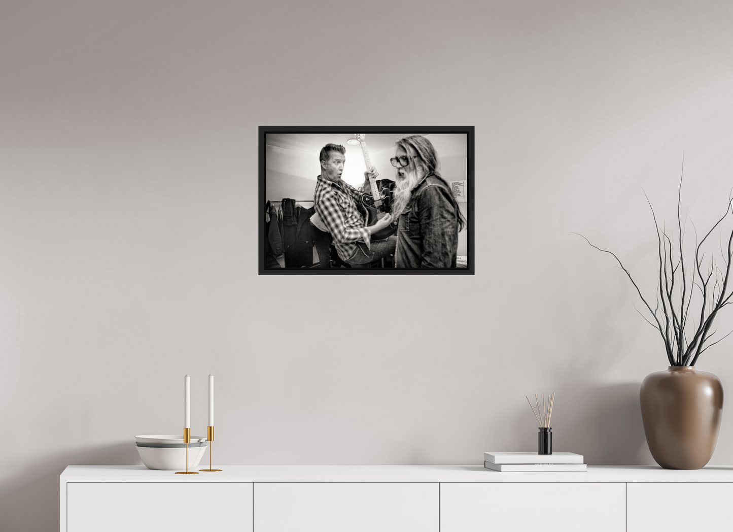 60 x 40 cm, Floater Frame | Black Matte Josh Homme - Queens of the Stone Age Live 01