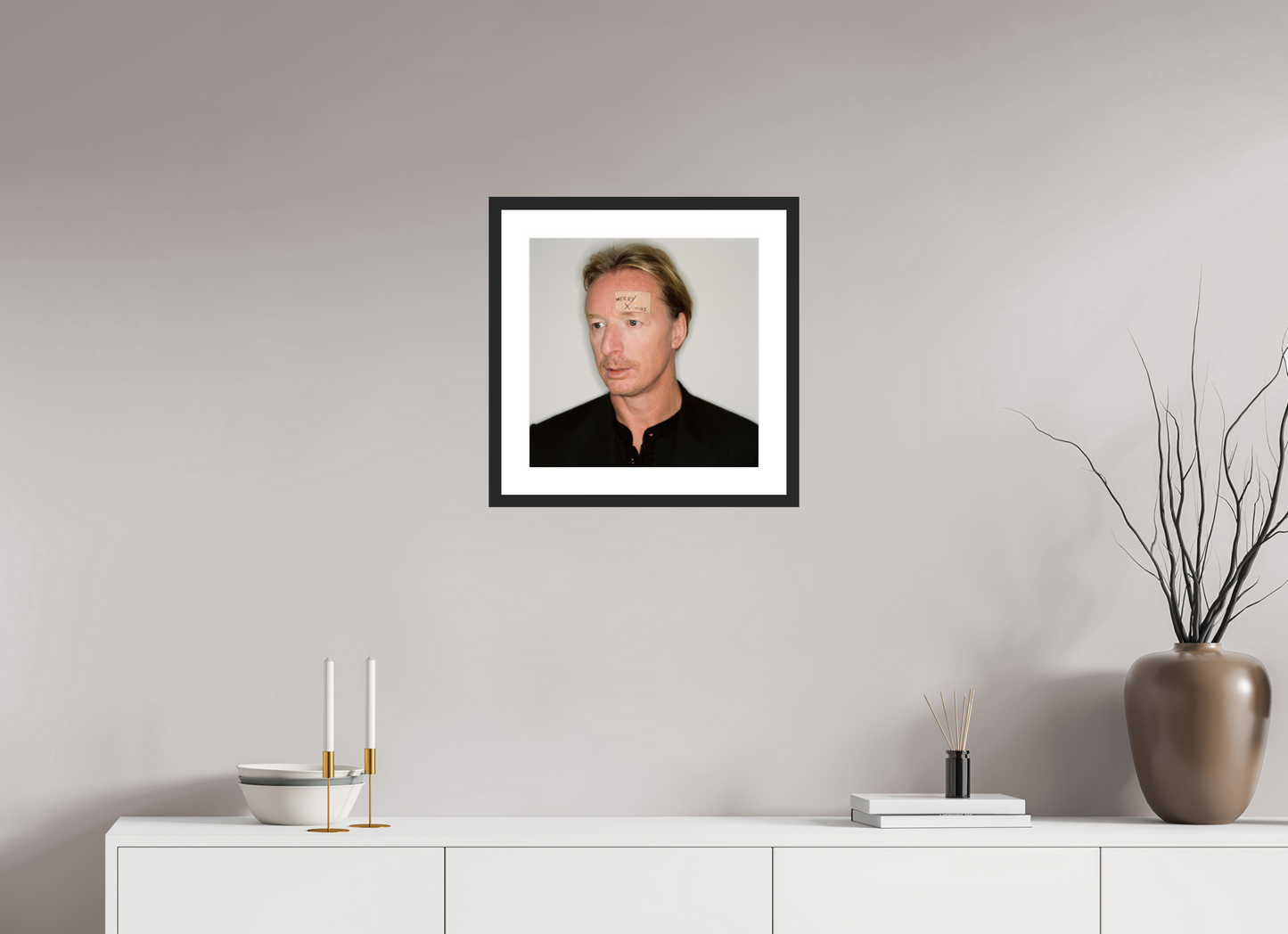 40 x 40 cm, Wood Frame with Passe-Partout | Black Matte DJ Hell 02