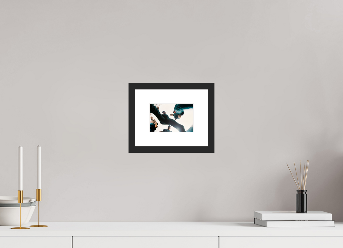 15 x 10 cm, Wood Frame with Passe-Partout | Black Matte Dave Grohl - Foo Fighters 03