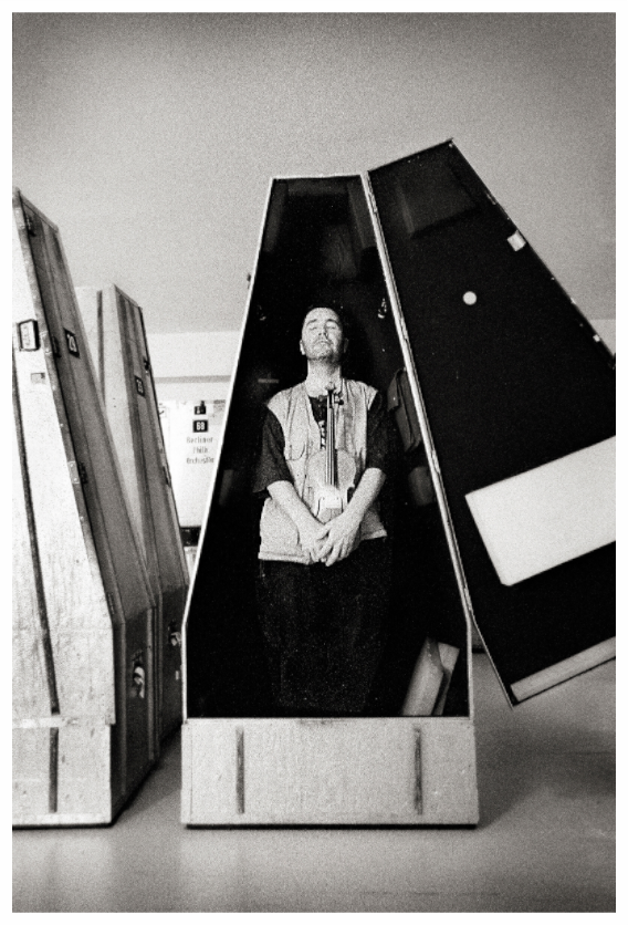 Main image Nigel Kennedy 01