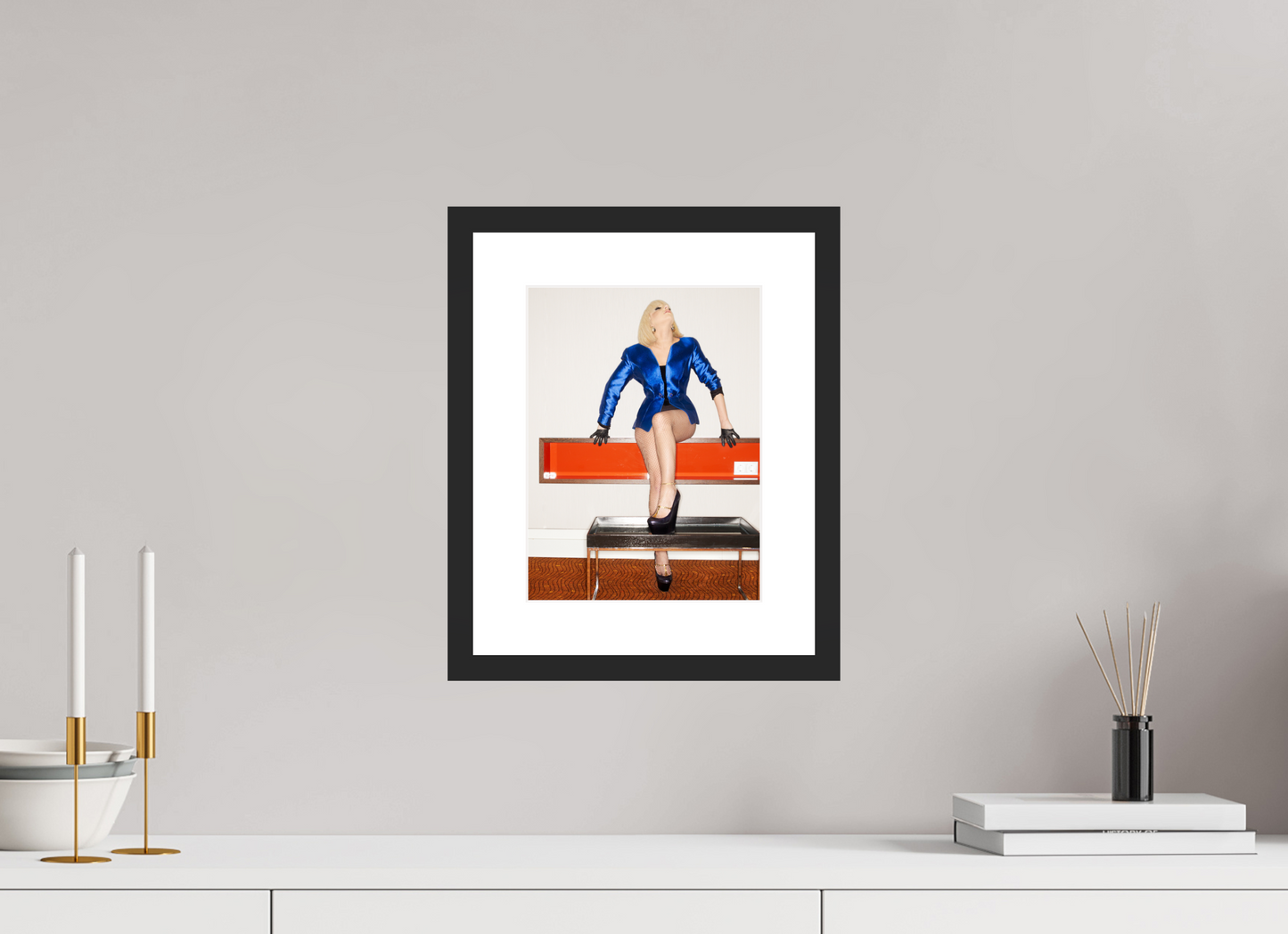 21 x 28 cm, Wood Frame with Passe-Partout | Black Matte Lady Gaga 08