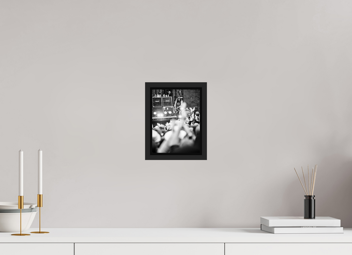 15 x 20 cm, Floater Frame | Black Matte Slash Live 01